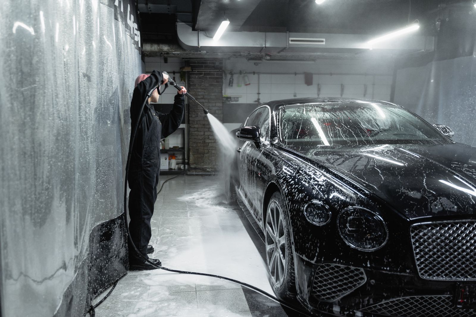 40-Degree vs 25-Degree Spray Nozzles: Which Is Best for Car Detailing?