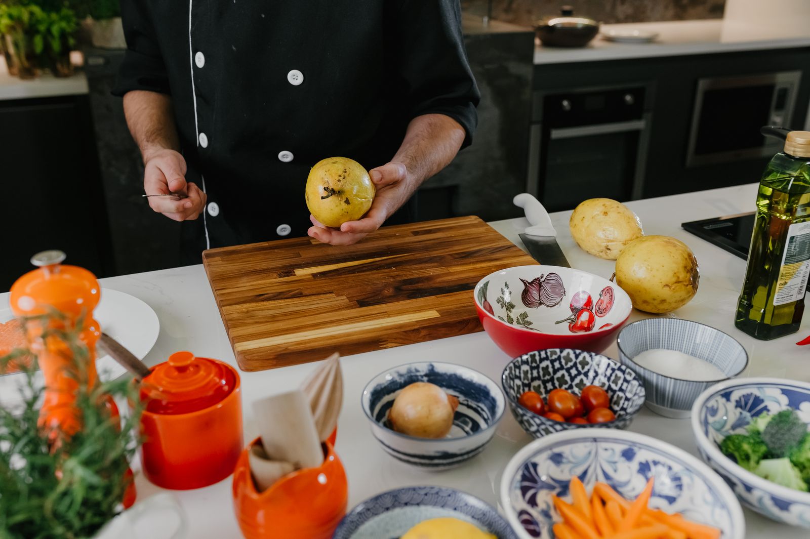 The Ultimate Teak Wooden Utensil Set Buying Guide: Tools Every Home Chef Needs