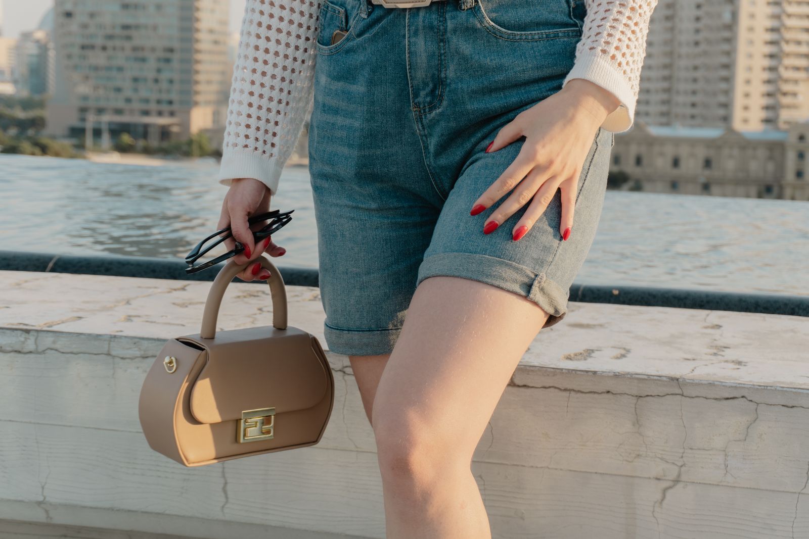 How to Choose the Best Pull-On Shorts with Built-In Silhouette Control