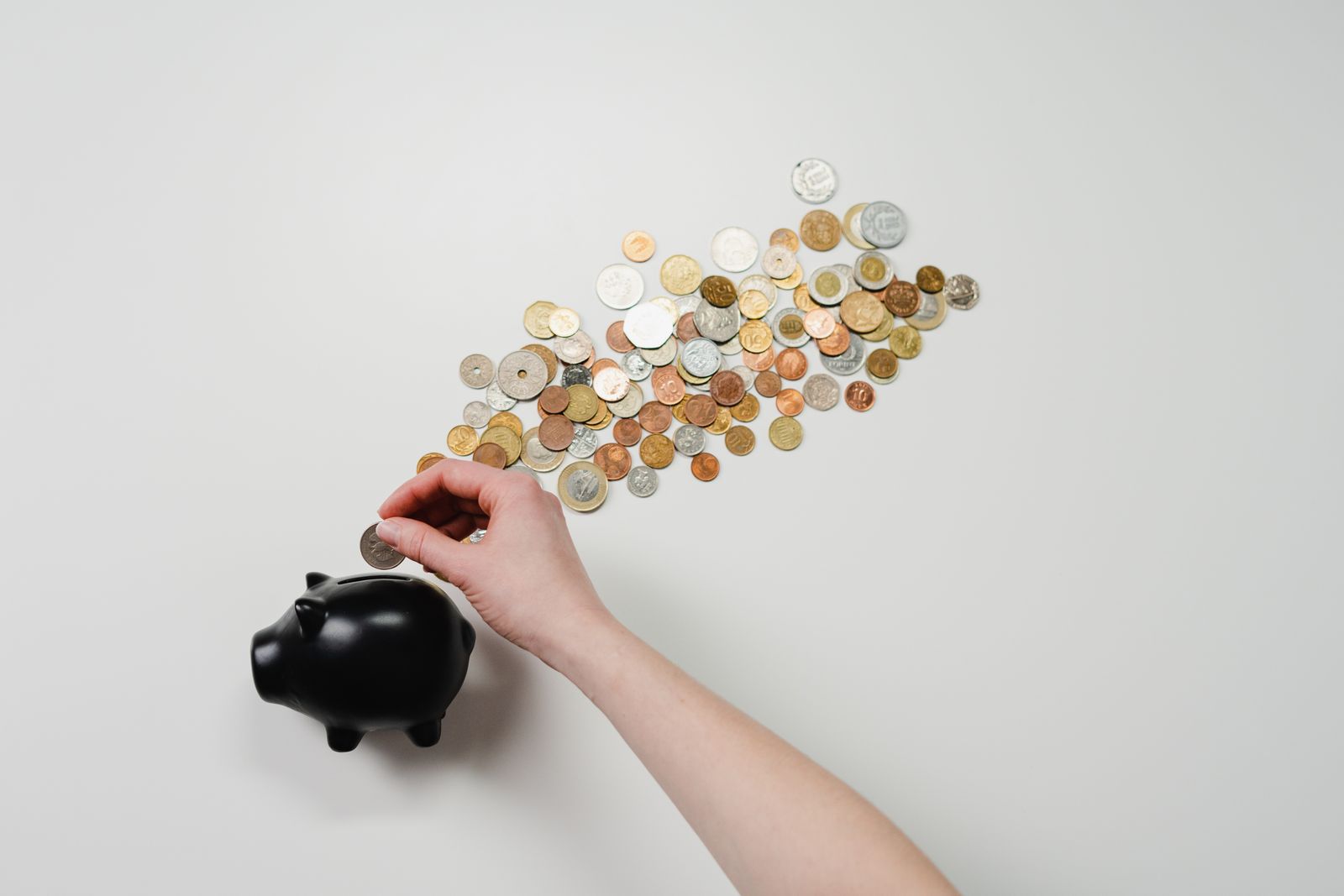 How to Choose the Best Cash Stuffing Binder for Impulse Control and Goal Savings