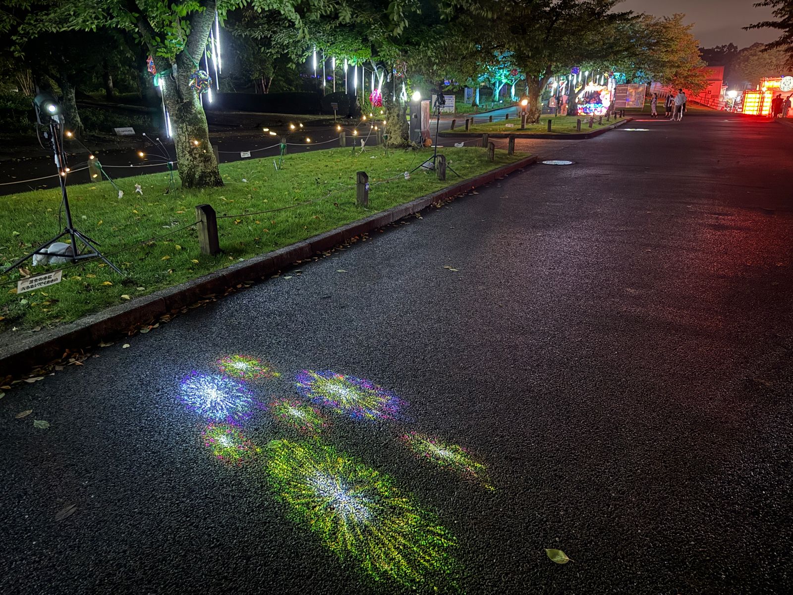 How to Troubleshoot Solar Pathway Light Batteries and Dusk-to-Dawn Sensors
