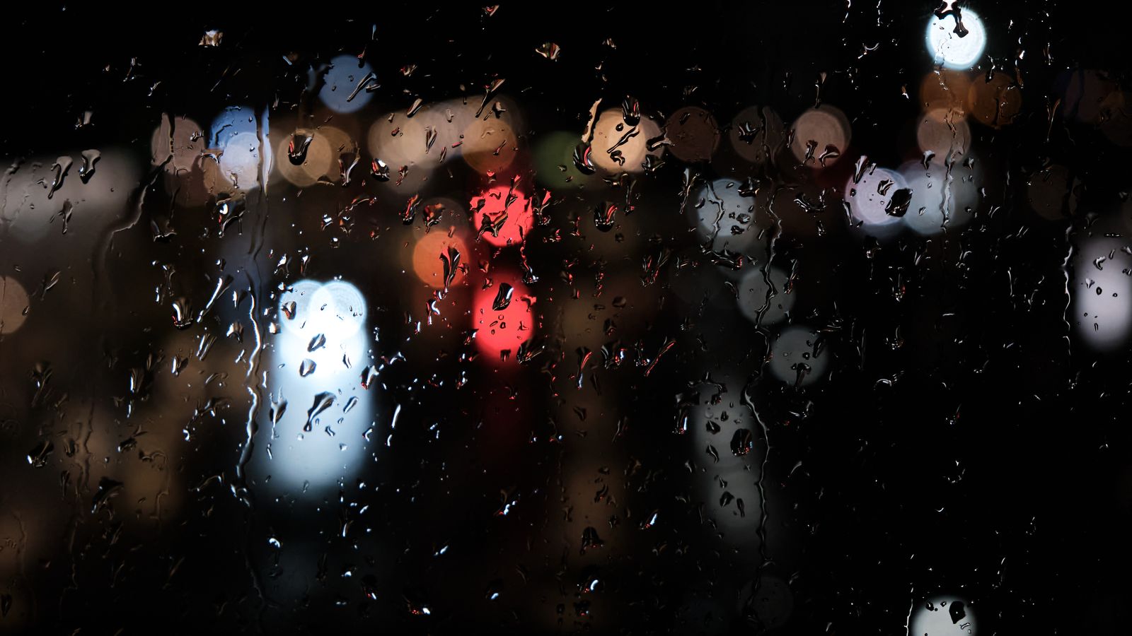 Troubleshooting Solar Lantern Charge in Winter: Rain & Snow Care