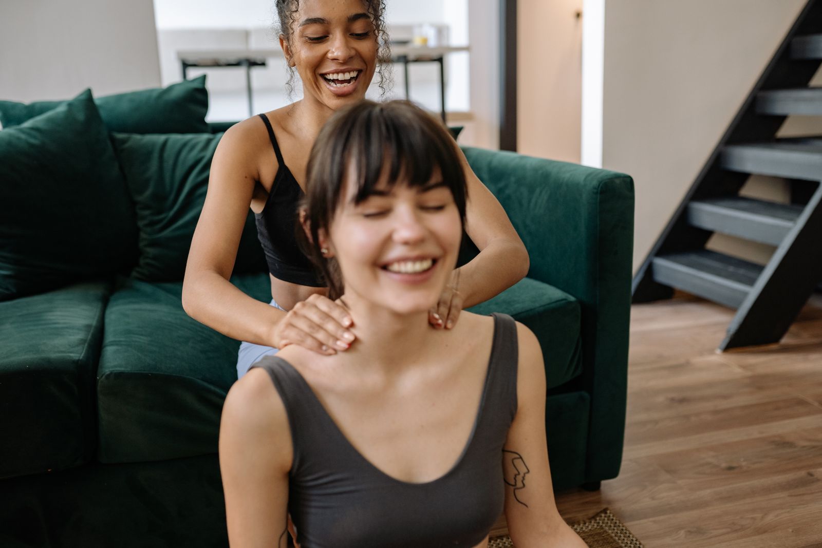 Heated Cordless Neck Massagers: FAQs, Heat Safety, and Muscle Relief Benefits