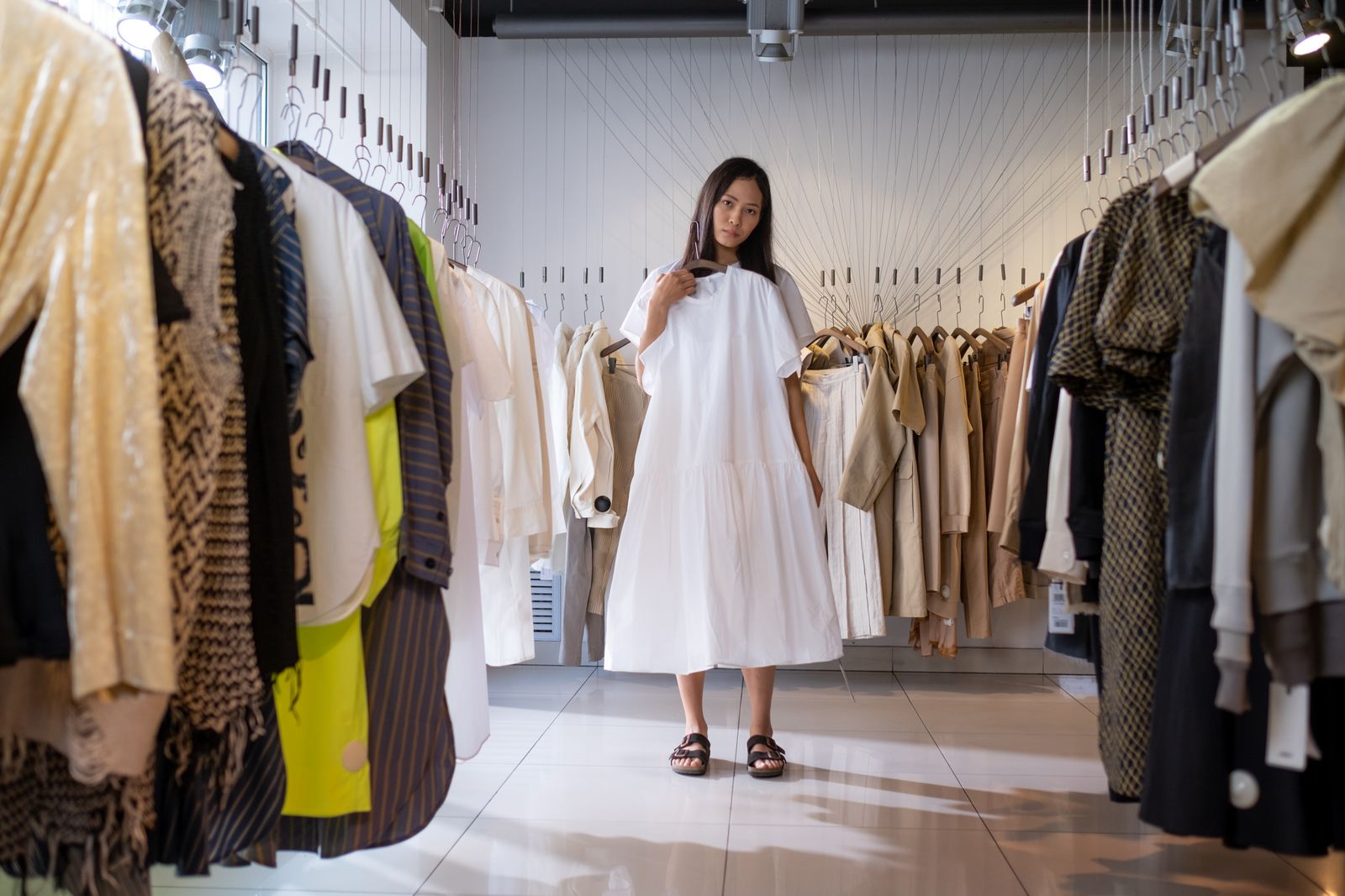 Air Drying vs. Tumble Drying Waterproof UPF Coats: Protecting Seams and Sun Filters