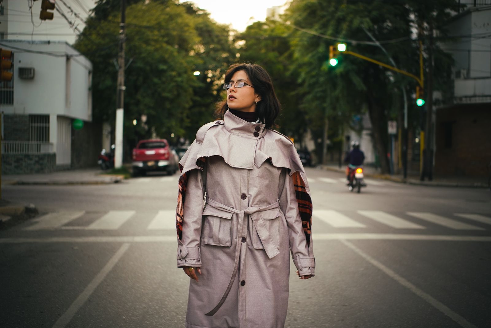 Best Waterproof Trench Coats for Urban Commuters: 2024 Buying Guide