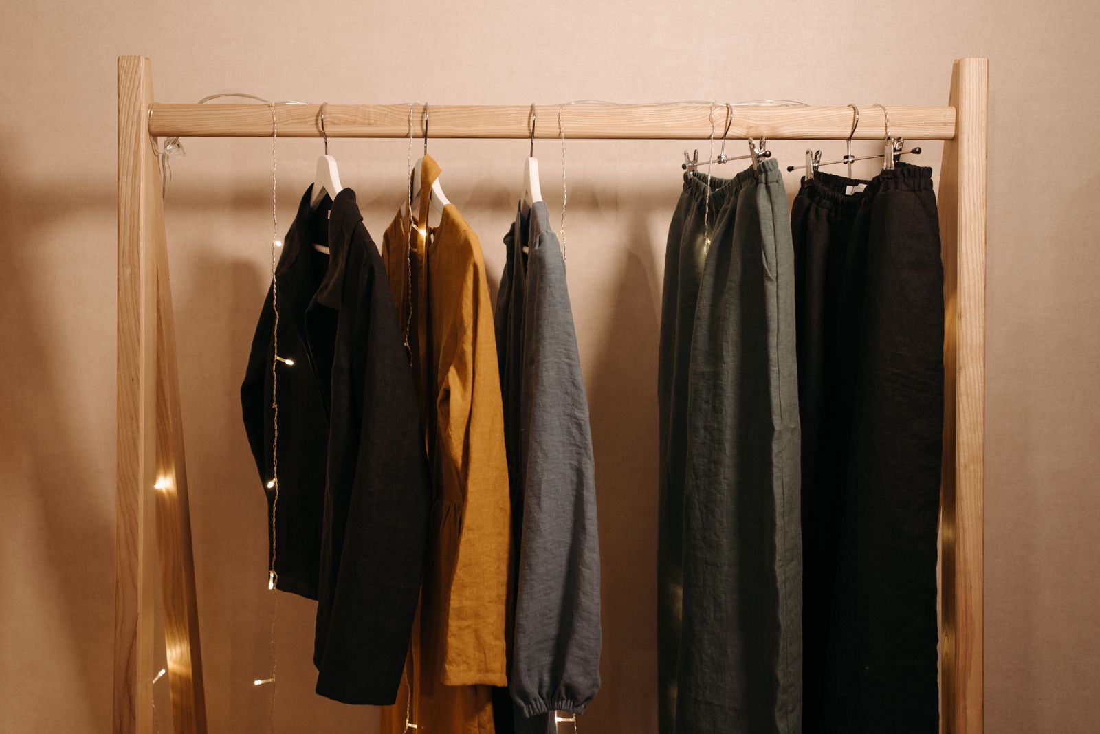 How to Style a Cinchable Waist Waterproof Coat for Every Body Shape