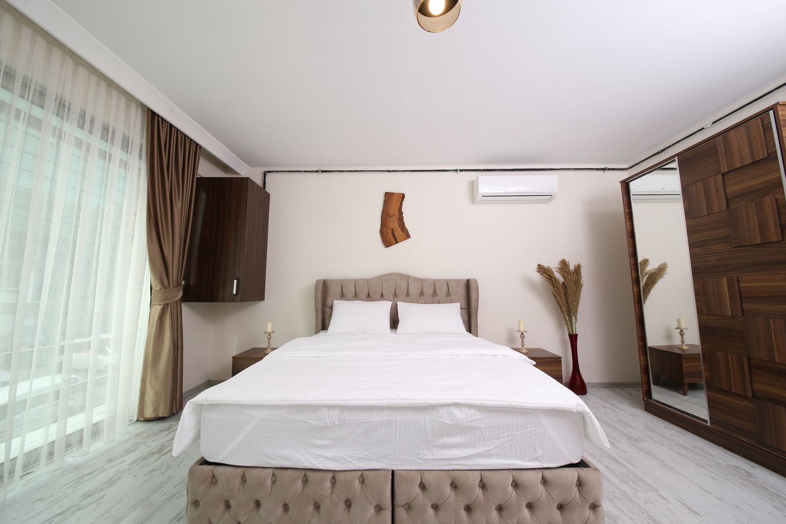How to Beat Dry Heat and Low Indoor Humidity: Year-Round Comfort Strategies