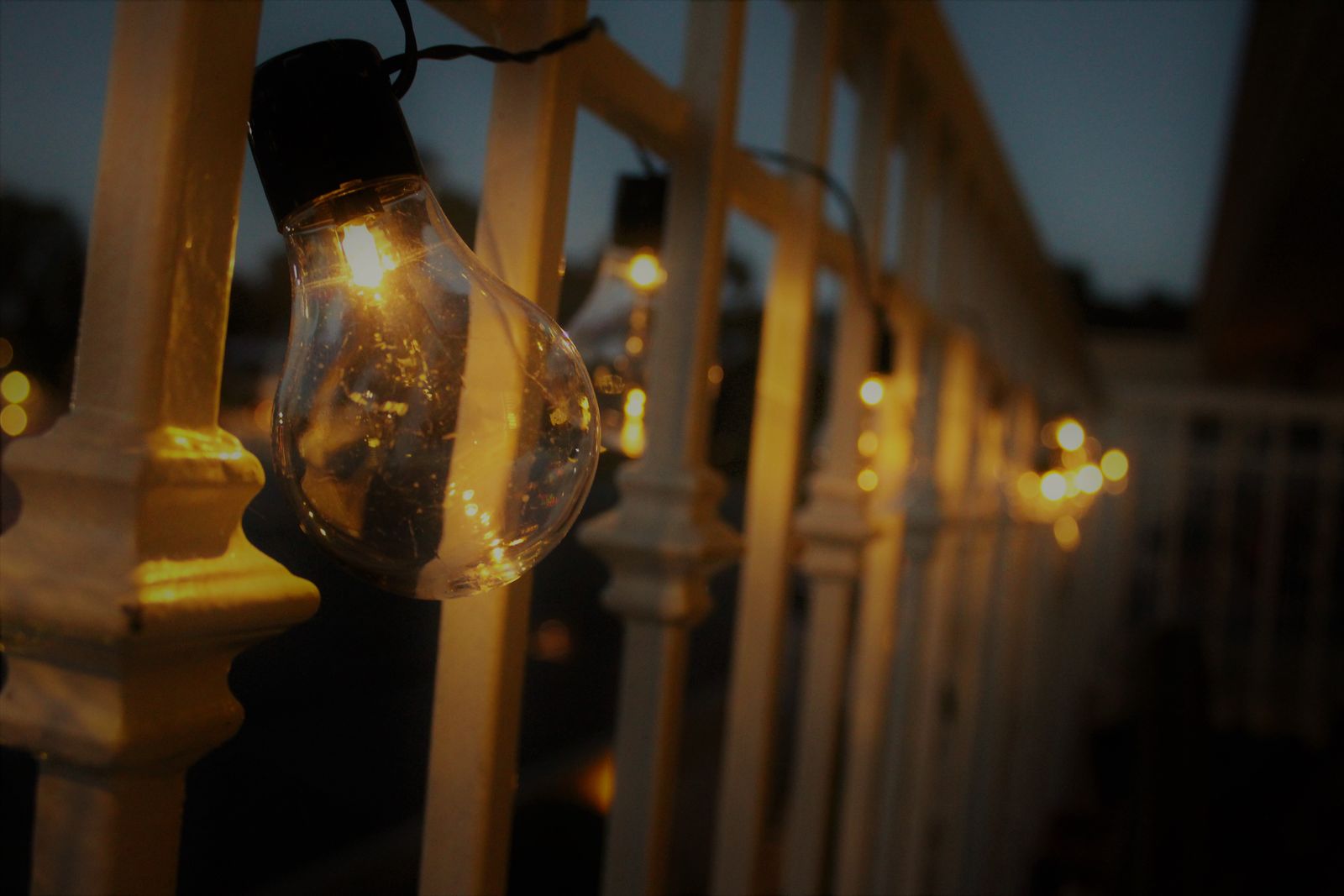 Troubleshooting Solar Firefly Lights in Dense Flower Beds and Shaded Shrubs