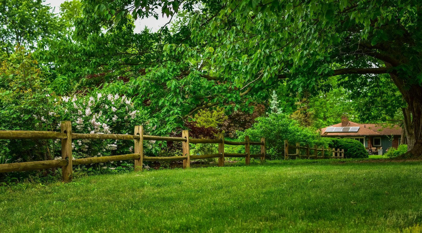 How to Weatherproof Solar Fence Post Lights for Severe Winter and High Winds
