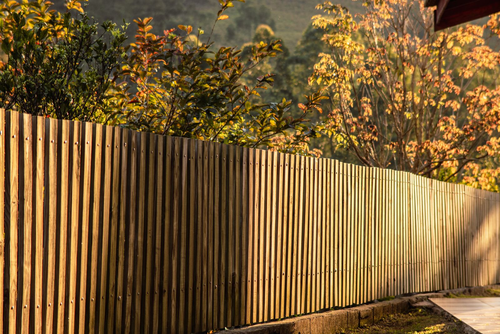 Solar Fence Post Lights Troubleshooting & Care: Essential FAQs for Long-Lasting Glow