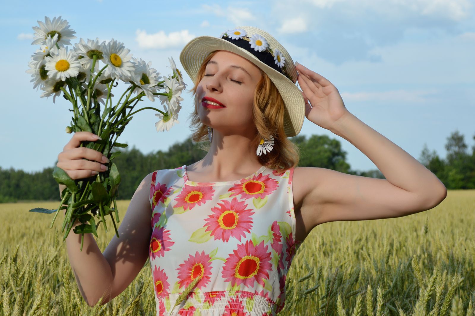 Bustier Sundress Fit Guide: How Tight Should It Fit?