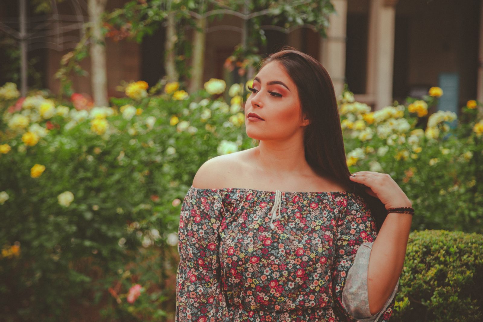 Floral Prints on Camera: Color and Palette Questions for Portrait Sessions
