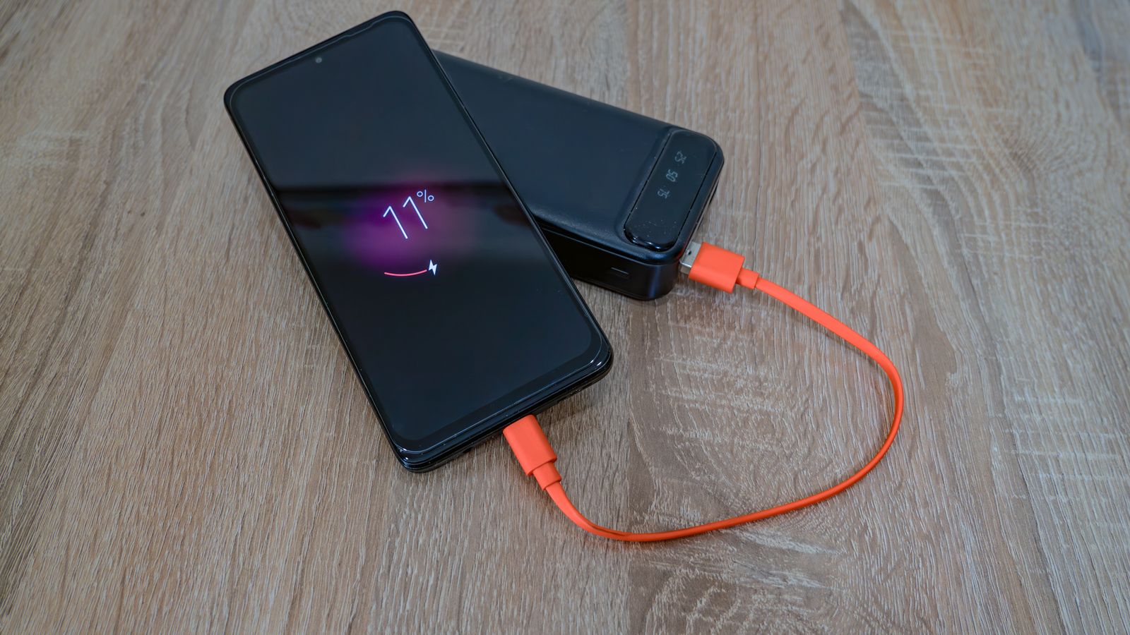 Solar Power Bank Charging Efficiency: Multi-Device Field Guide