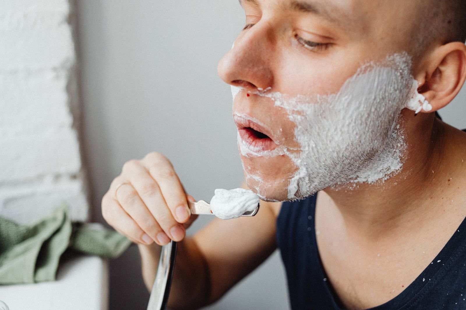 Sensitive Skin Grooming FAQ: Preventing Bumps, Nicks, and Shaver Maintenance