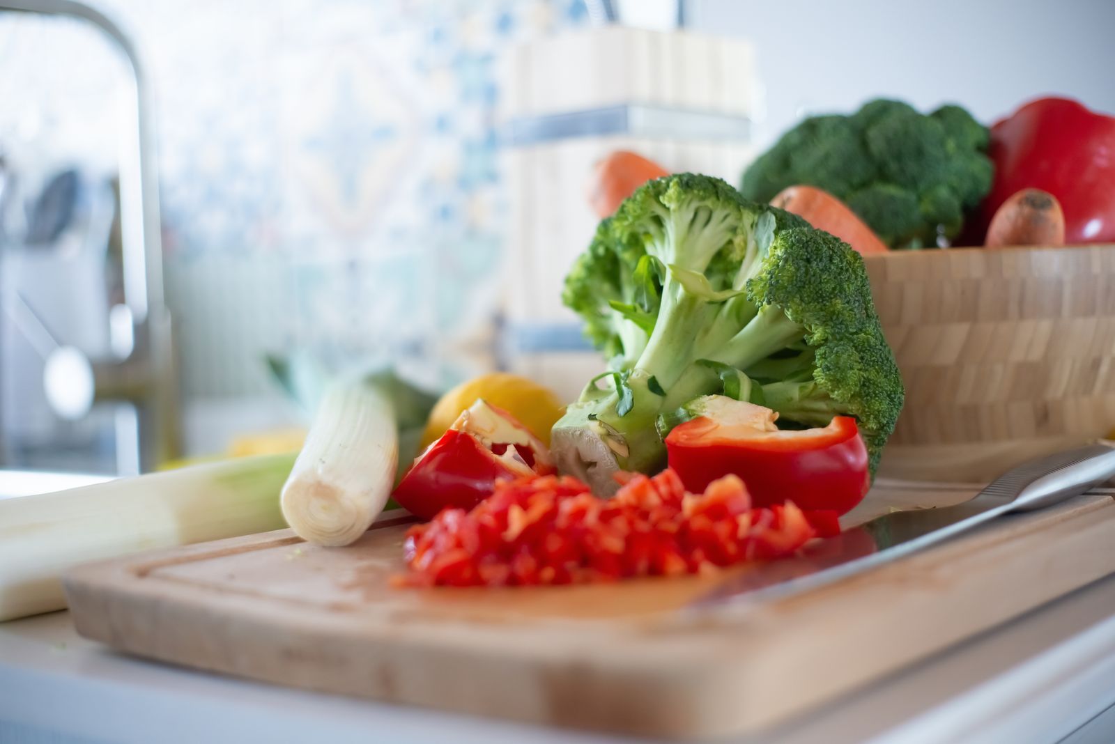 How to Store Vegetable Chopper Blades Safely: Storage Solutions & Caddies