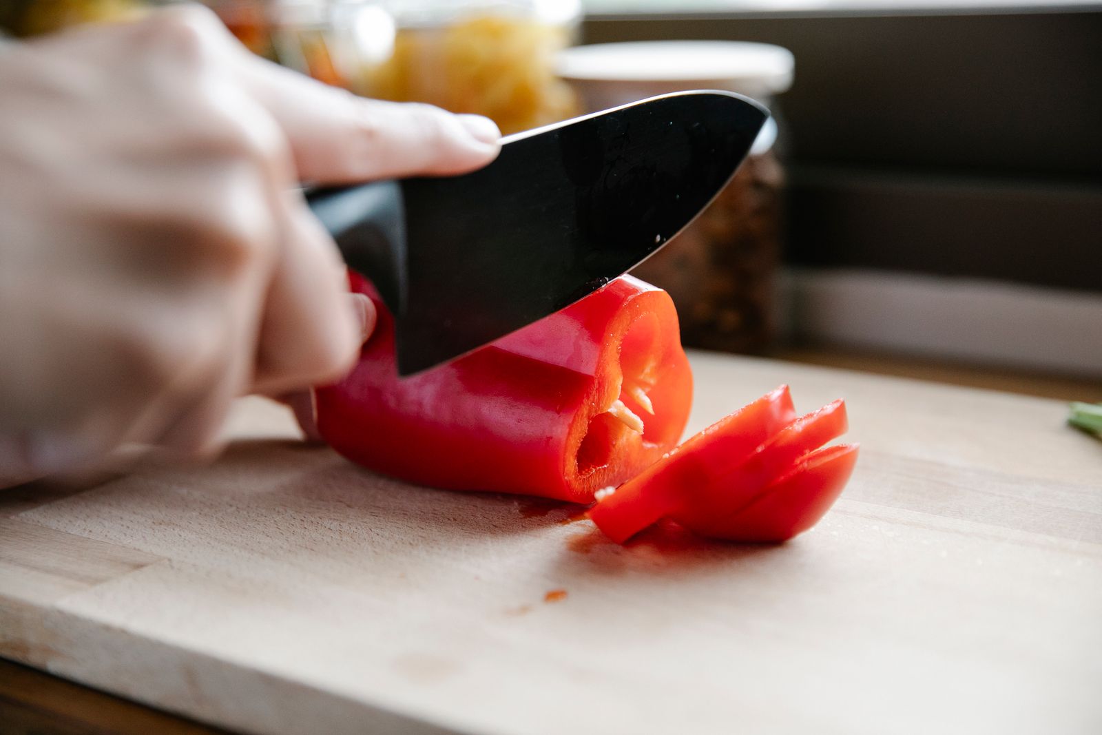 Vegetable Chopper Buyer Checklist: 7 Essential Features You Must Look For