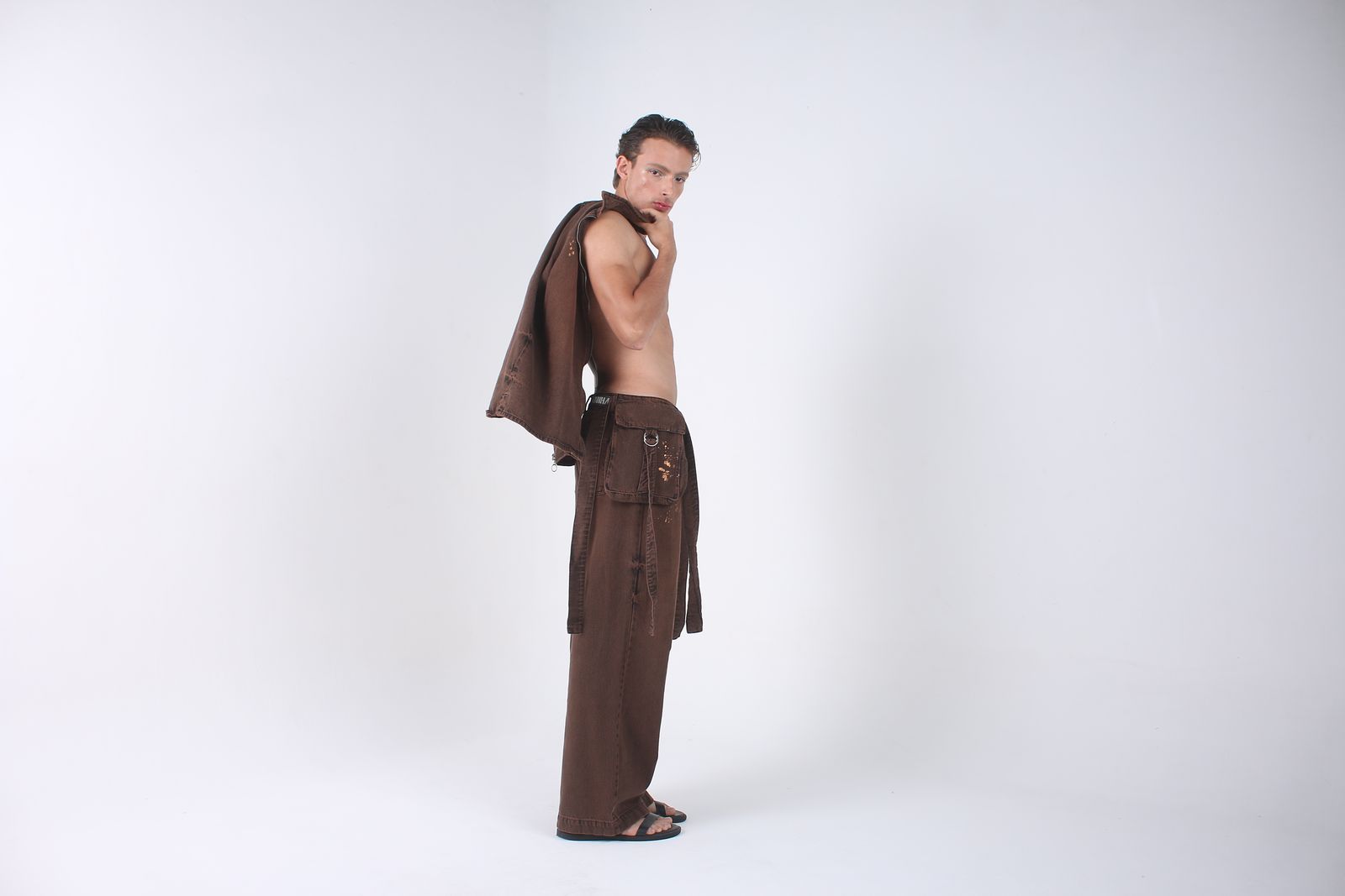 Wide Leg Linen Pants Sizing Guide: How to Find Your Ideal Relaxed Fit
