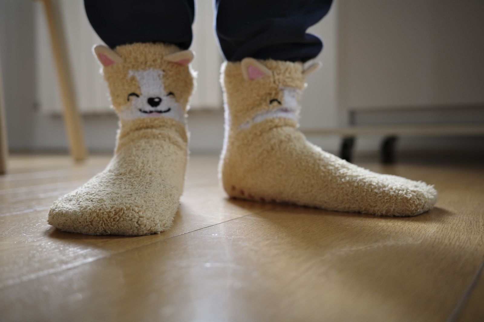 Hard Floor Foot Comfort FAQ: How to Keep Your Feet Cushioned and Cozy Indoors