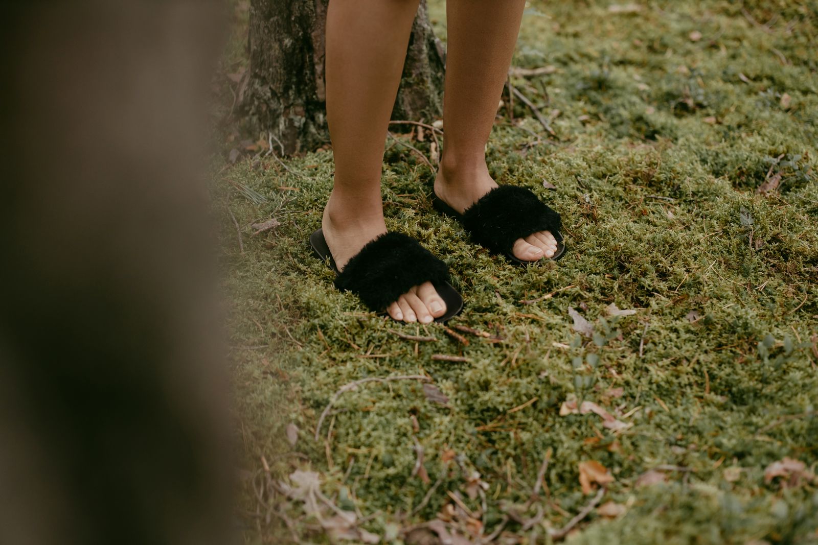How to Keep Your Soft Plush Slip-On Slippers Looking Fresh and Fluffy