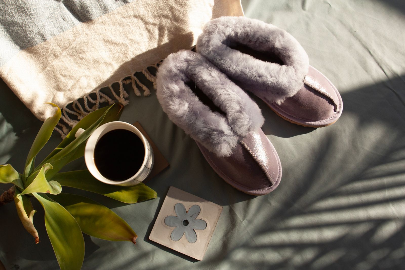 Slip-On House Slippers FAQ: Hands-Free Entry, Comfort, and Color