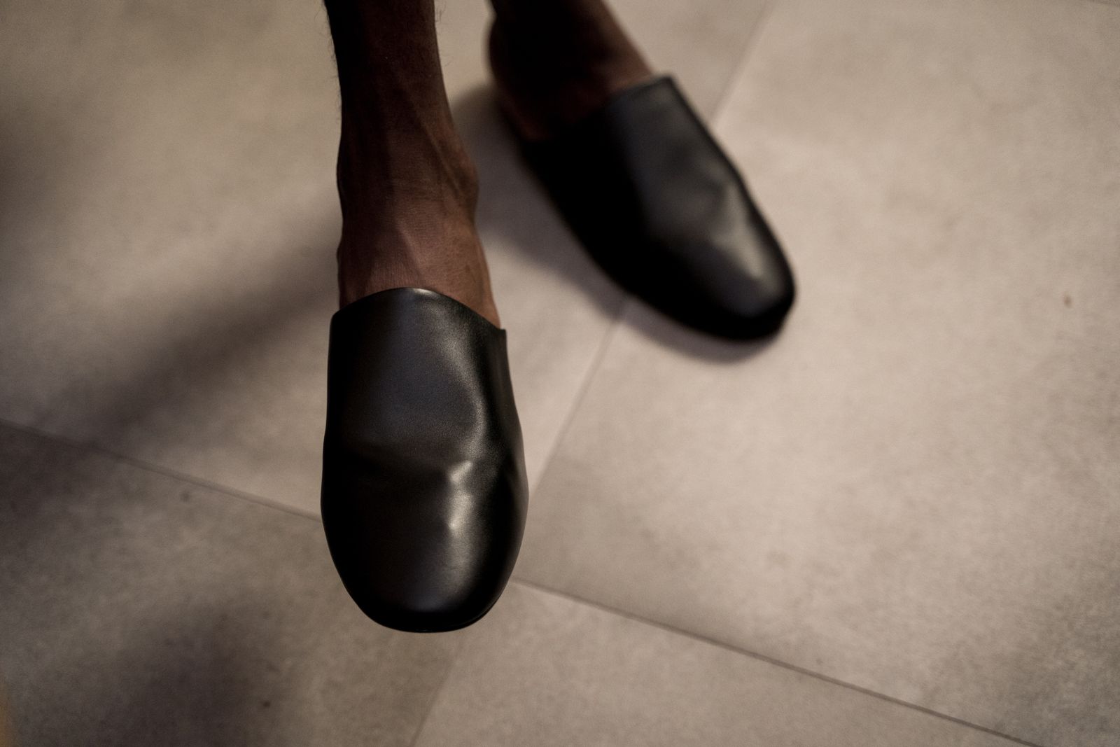 One Pair for the Whole House: Slippers for Carpet, Tile, and Hardwood