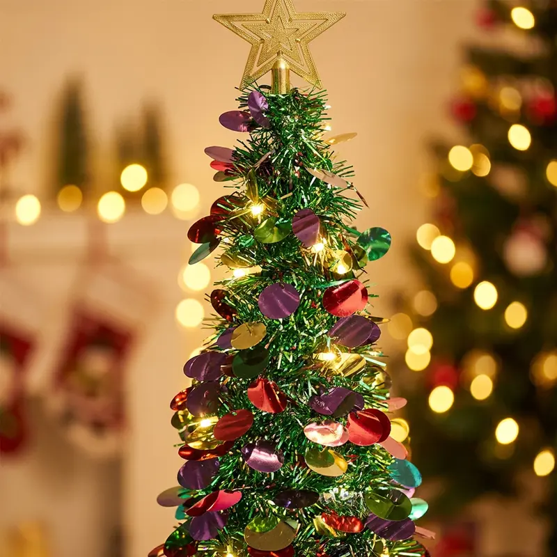 Foldable Christmas tree thumbnail