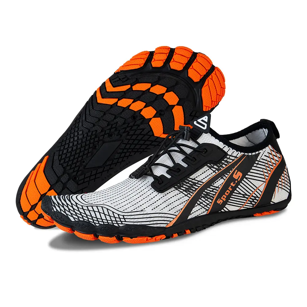 Protective rubber sole water shoe