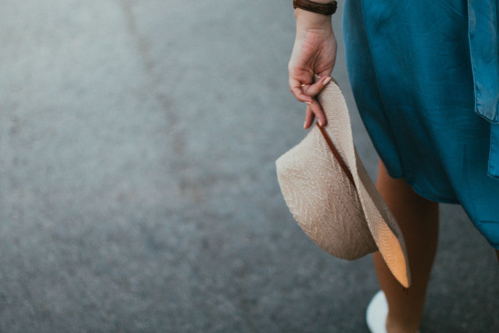 How to Build an Effortless Summer Capsule Wardrobe Around Stretch Twill Shorts