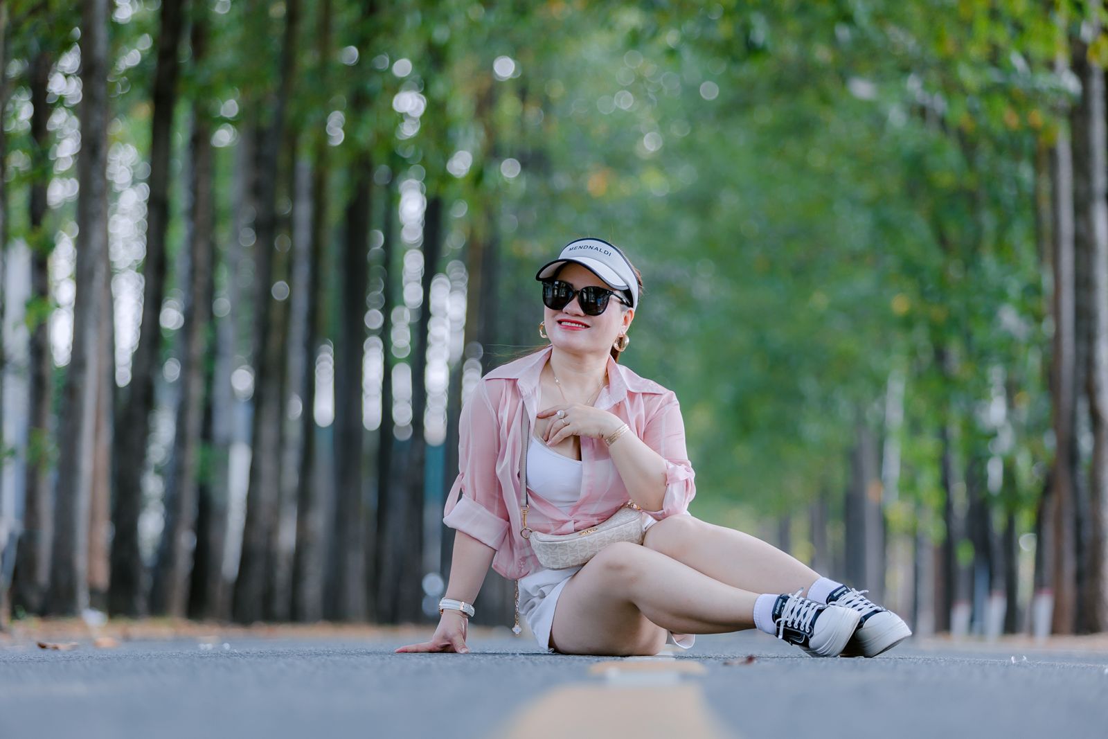 Where Shorts Are and Aren't Welcome: A Dress-Code Guide for Travel, Dining, and Tours