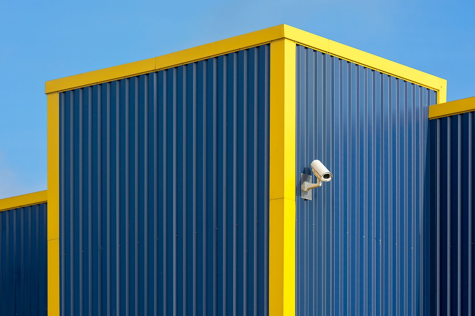 Commercial Parking Lot Security Cameras: A Complete Buying Guide for Business Owners