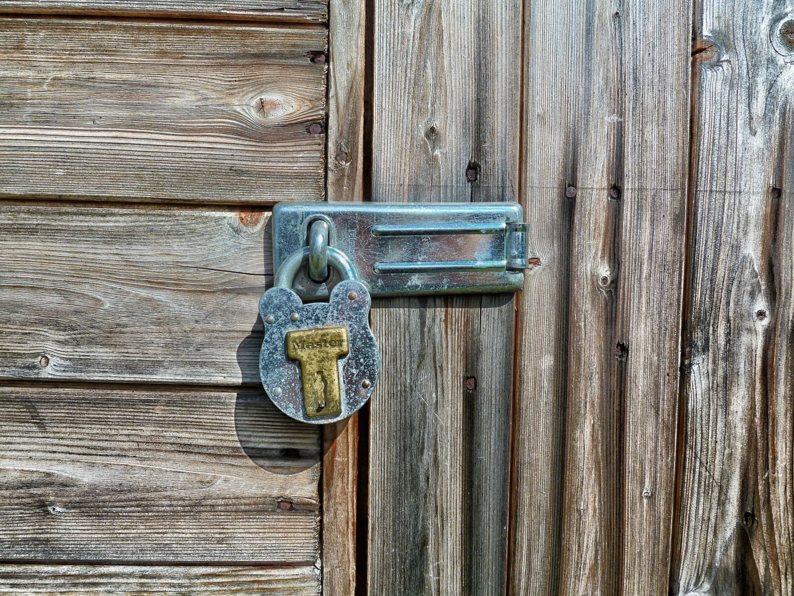 How to Protect Remote Acreage and Outbuildings Without Running Power Lines