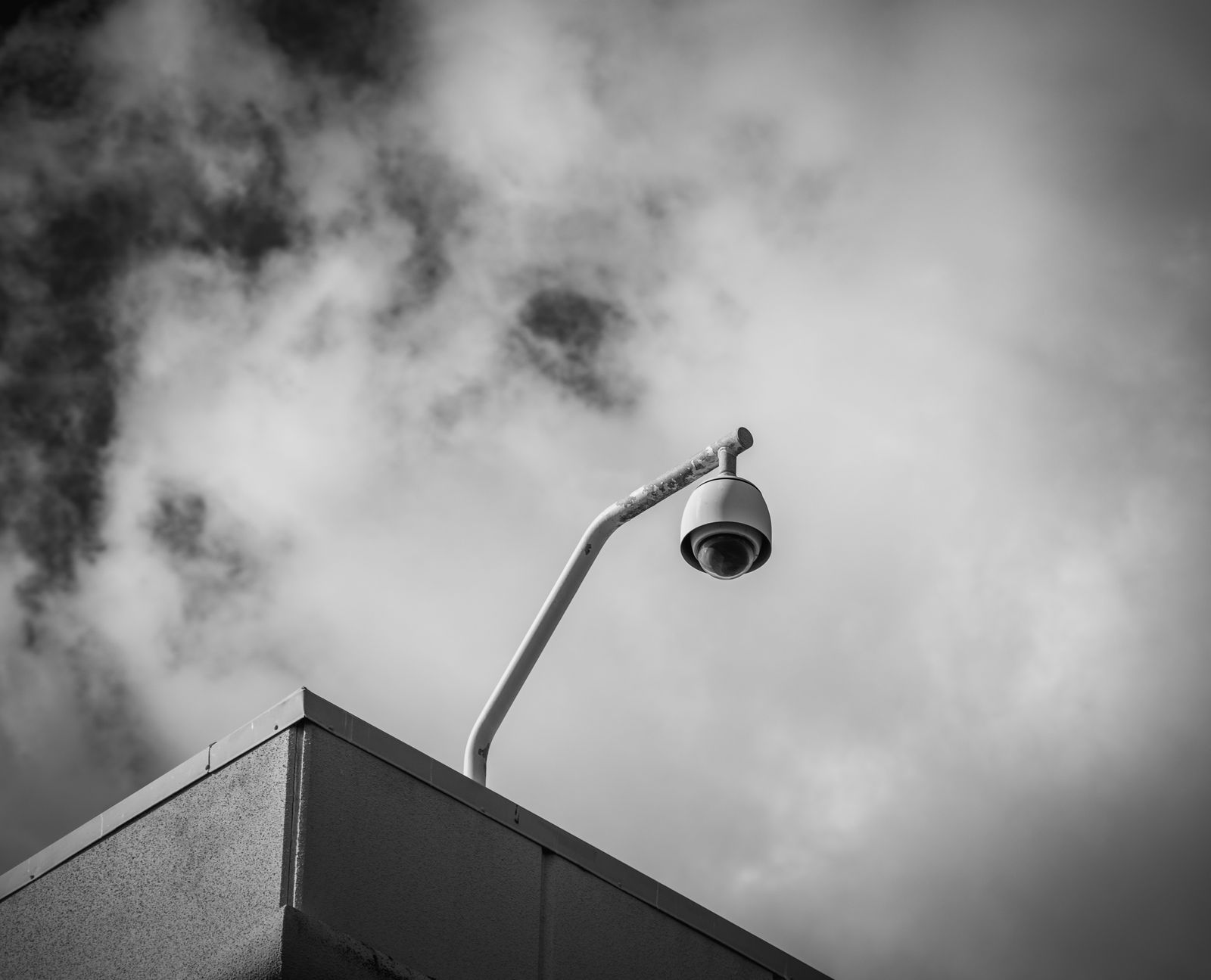 How to Stop a Solar Security Camera From Being Stolen or Tampered With