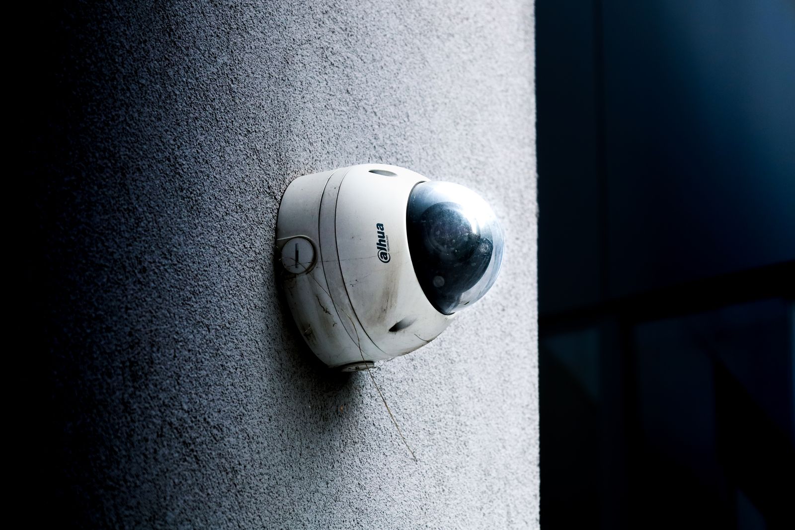 How Color Night Vision Affects Solar Security Camera Battery Life (And How to Balance Power)