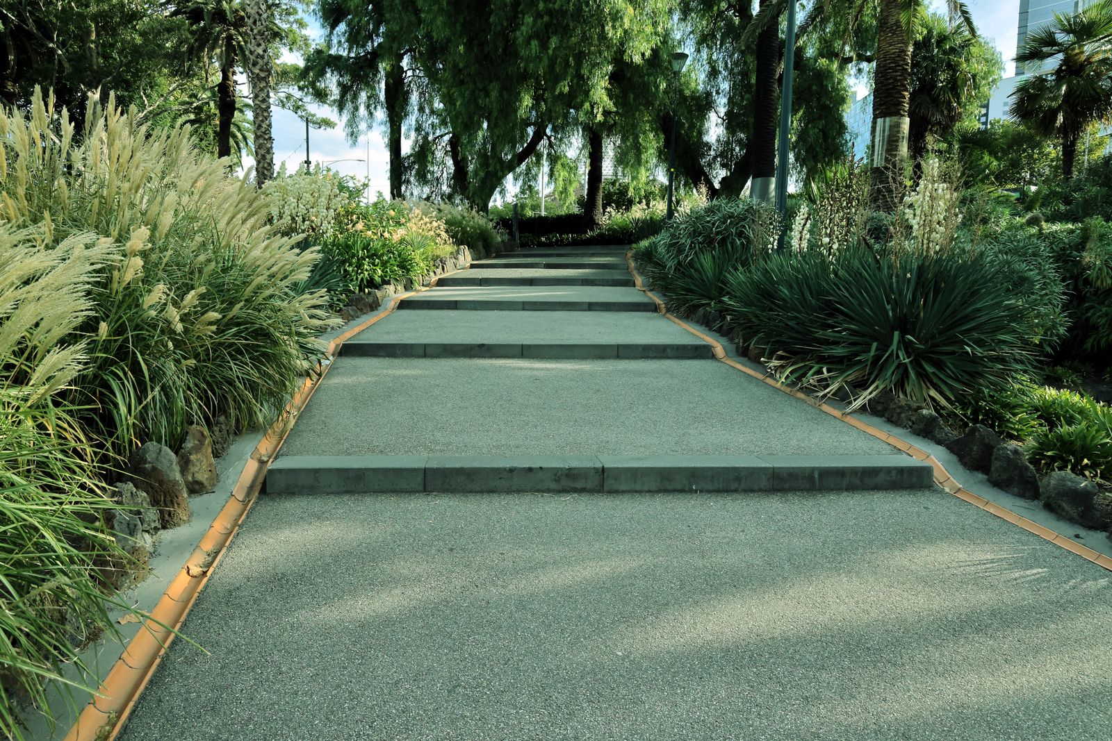 When a Solar Pathway Light Is Stolen or Vandalized: Prevention and Recovery