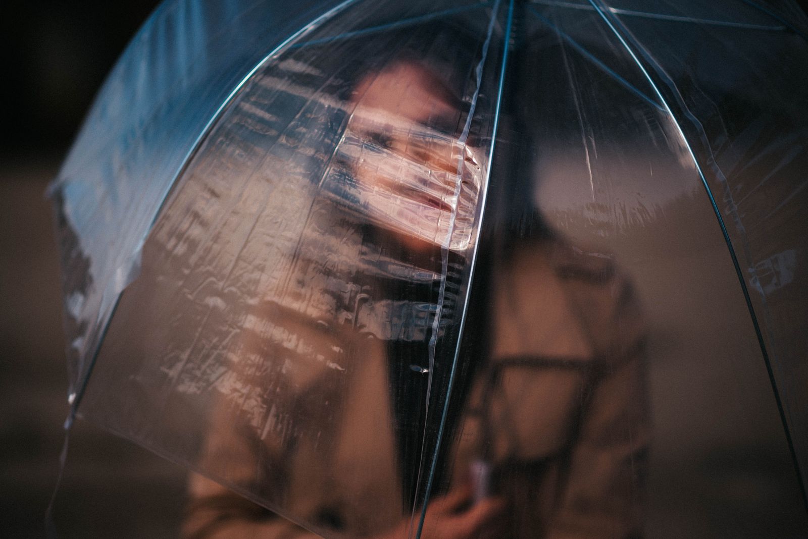 How to Choose Outerwear for a Full Day of Sightseeing in Variable Weather