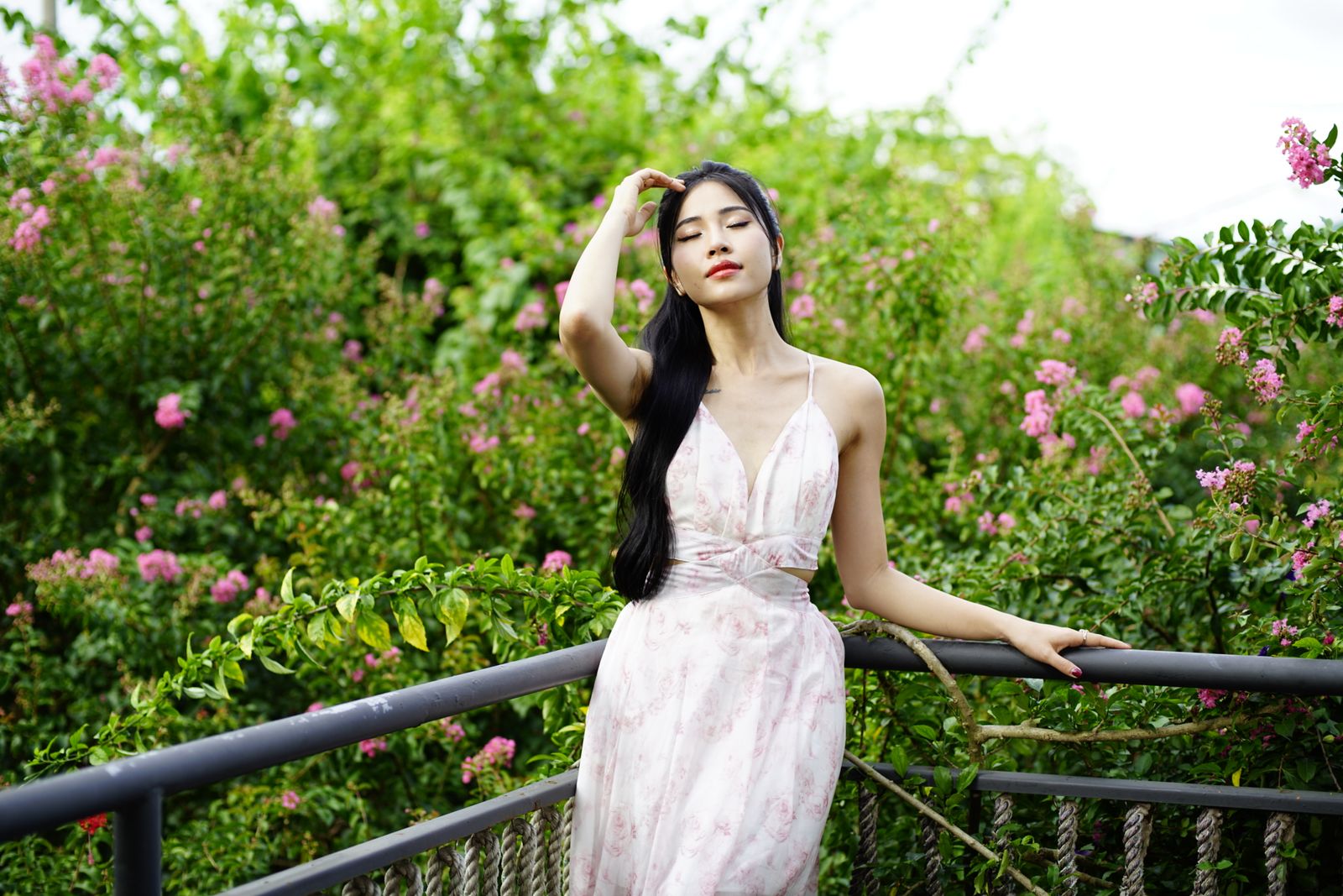 Is a Bustier Sundress Right for a Christening? A Practical Buying Guide