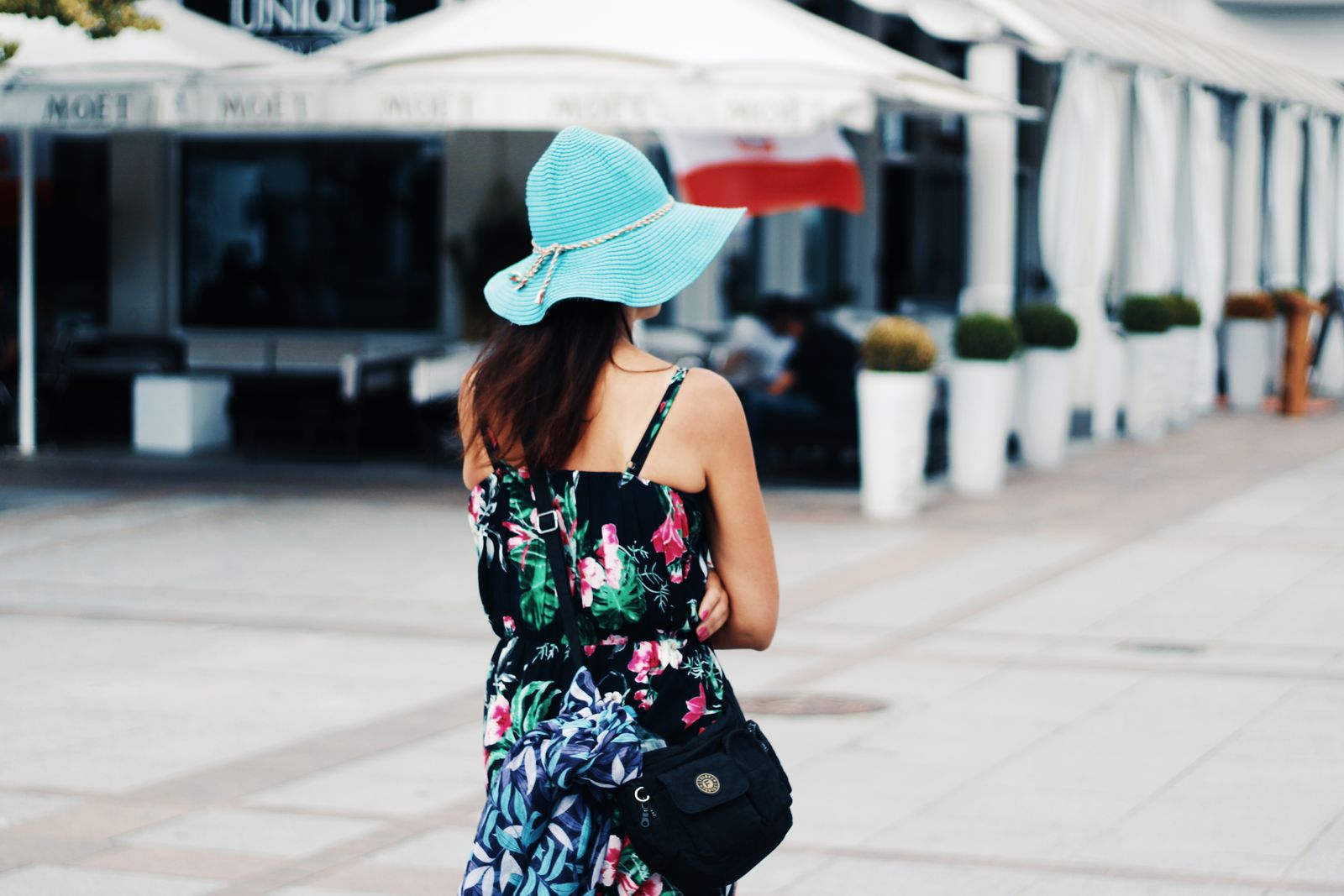 How to Lace, Adjust, and Tie a Lace-Up Back Bustier Sundress