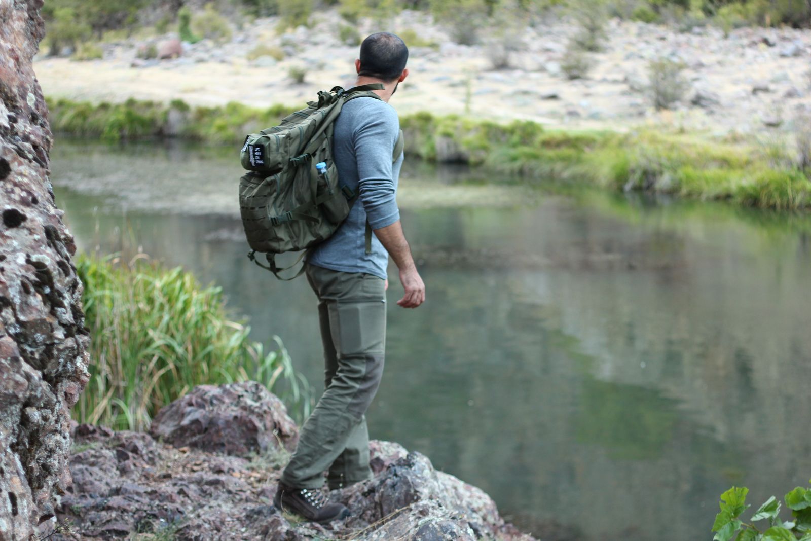How to Pack a 40L Backpack: 7-Day Space Optimization Guide