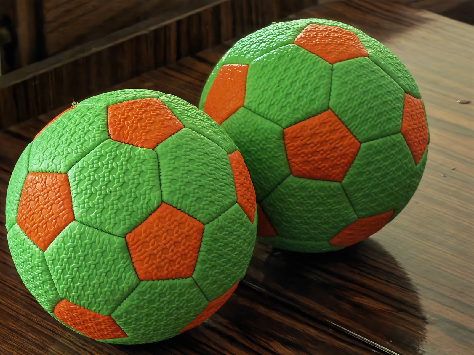 Best Indoor Soccer Toys for Rainy Days: Hover Soccer Balls vs. Traditional Foam Balls