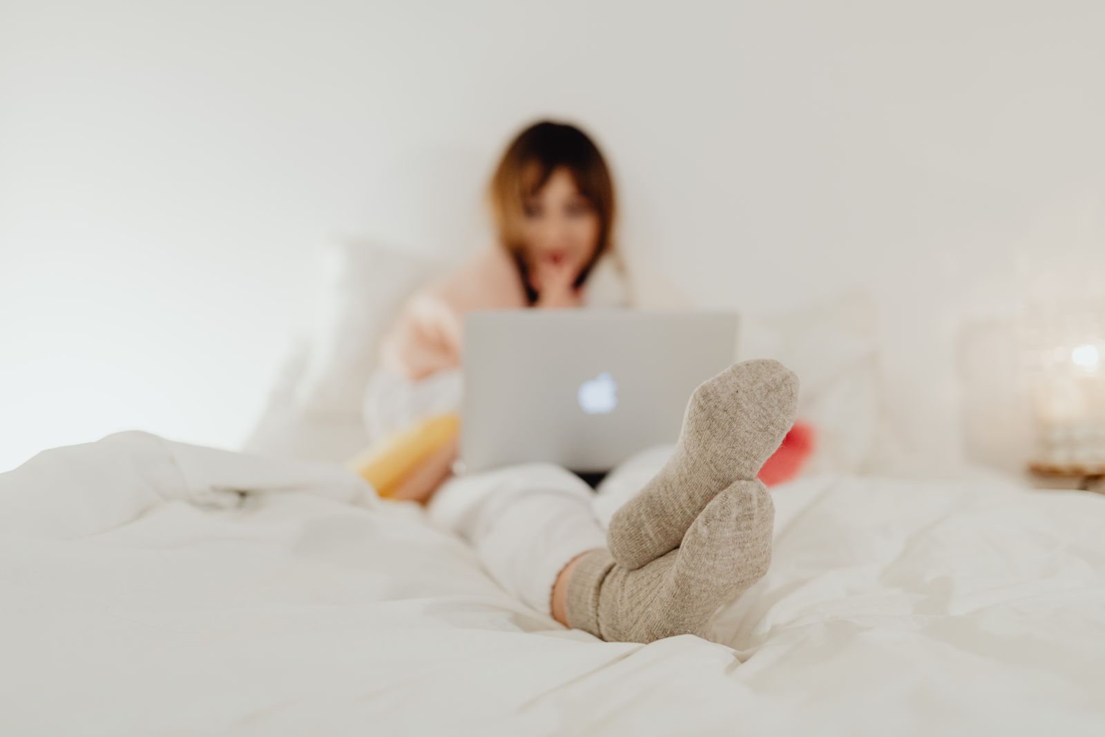 Slip-On House Slippers FAQ: Hands-Free Entry, Comfort, and Color