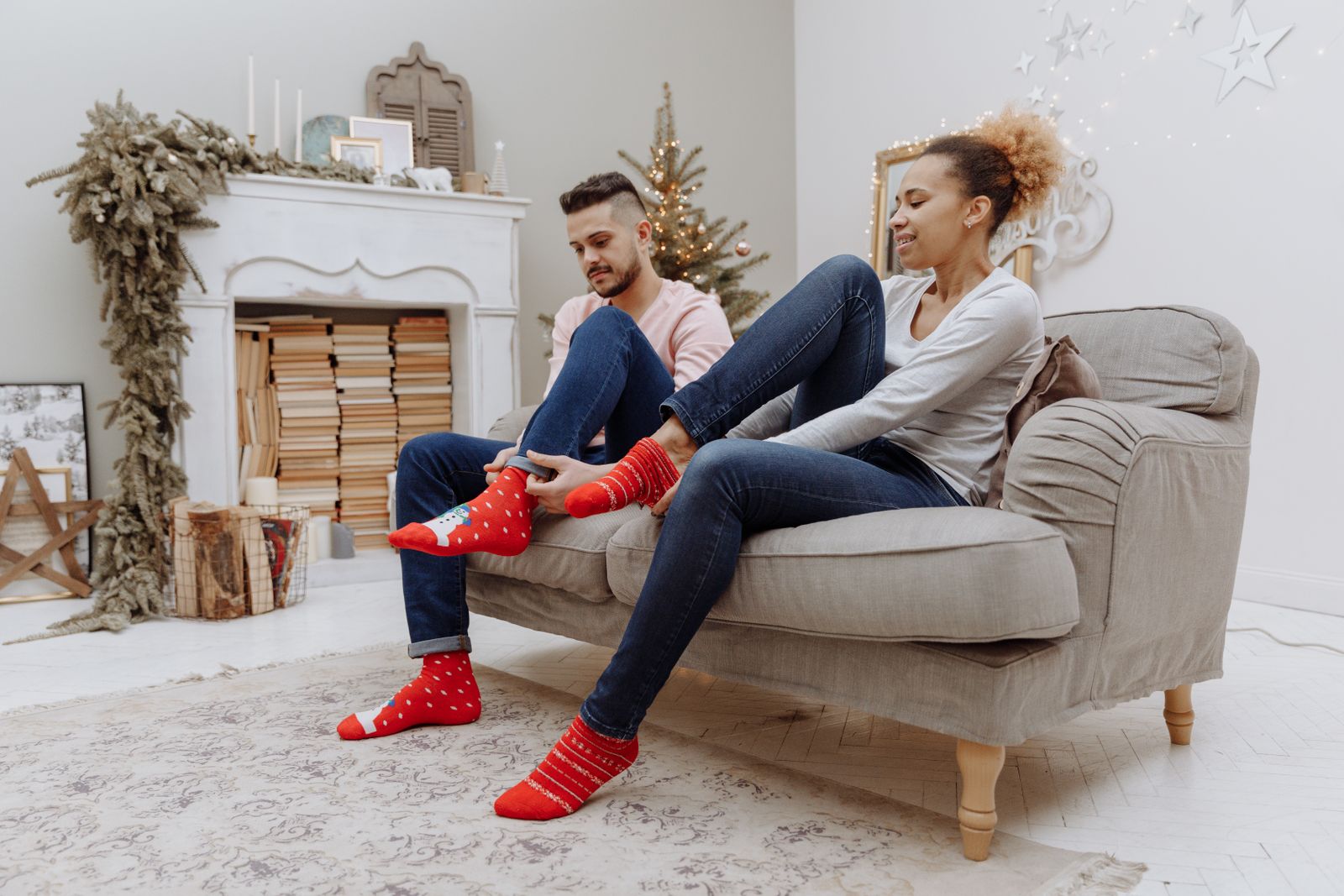 Tile vs. Carpet: Choosing the Right Indoor Sole Cushioning for Every Room