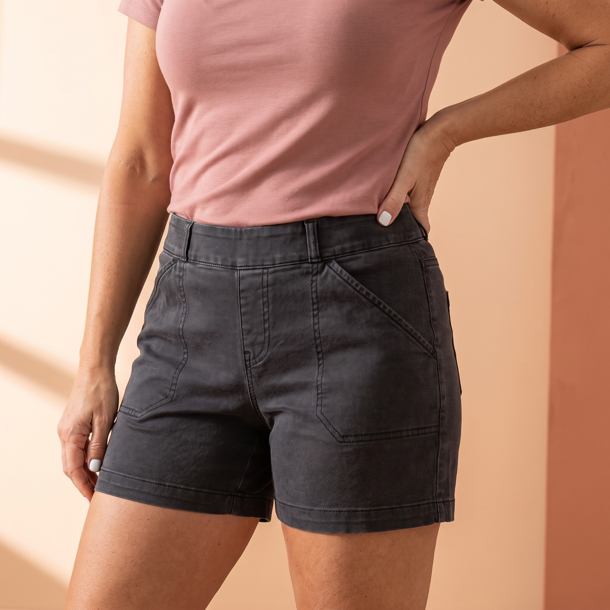 High-waisted smoothing front panel, charcoal twill shorts
