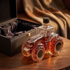 Whistra&reg; Tractor Decanter 3