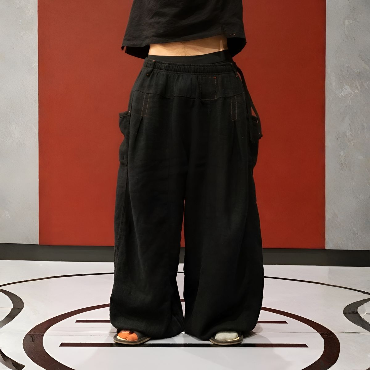 Flax Pleated Wide Pants in Black